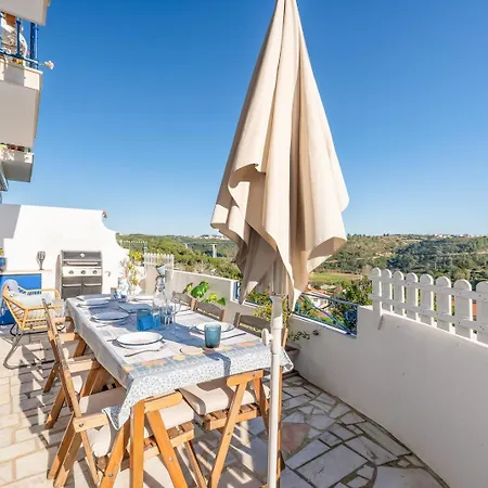 Lovely Vacation In A Picturesque Countryside * Carvoeira