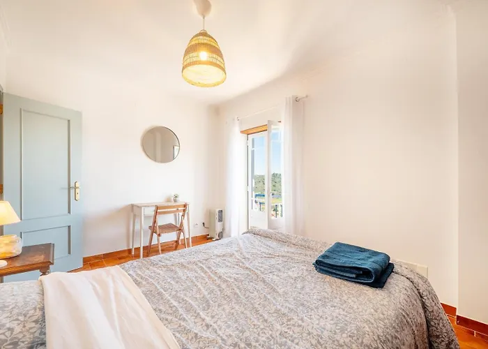 Lovely Vacation In A Picturesque Countryside *