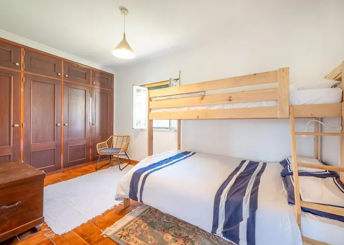 Hébergement de vacances Lovely Vacation In A Picturesque Countryside